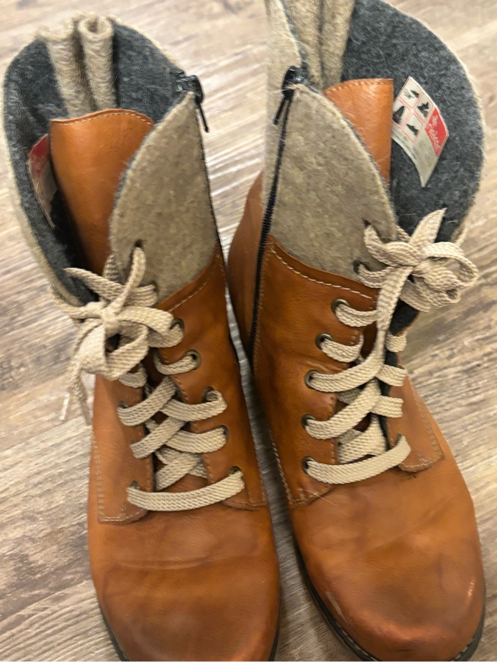 Rieker Women’s Tan Leather Lace-Up Ankle Boots